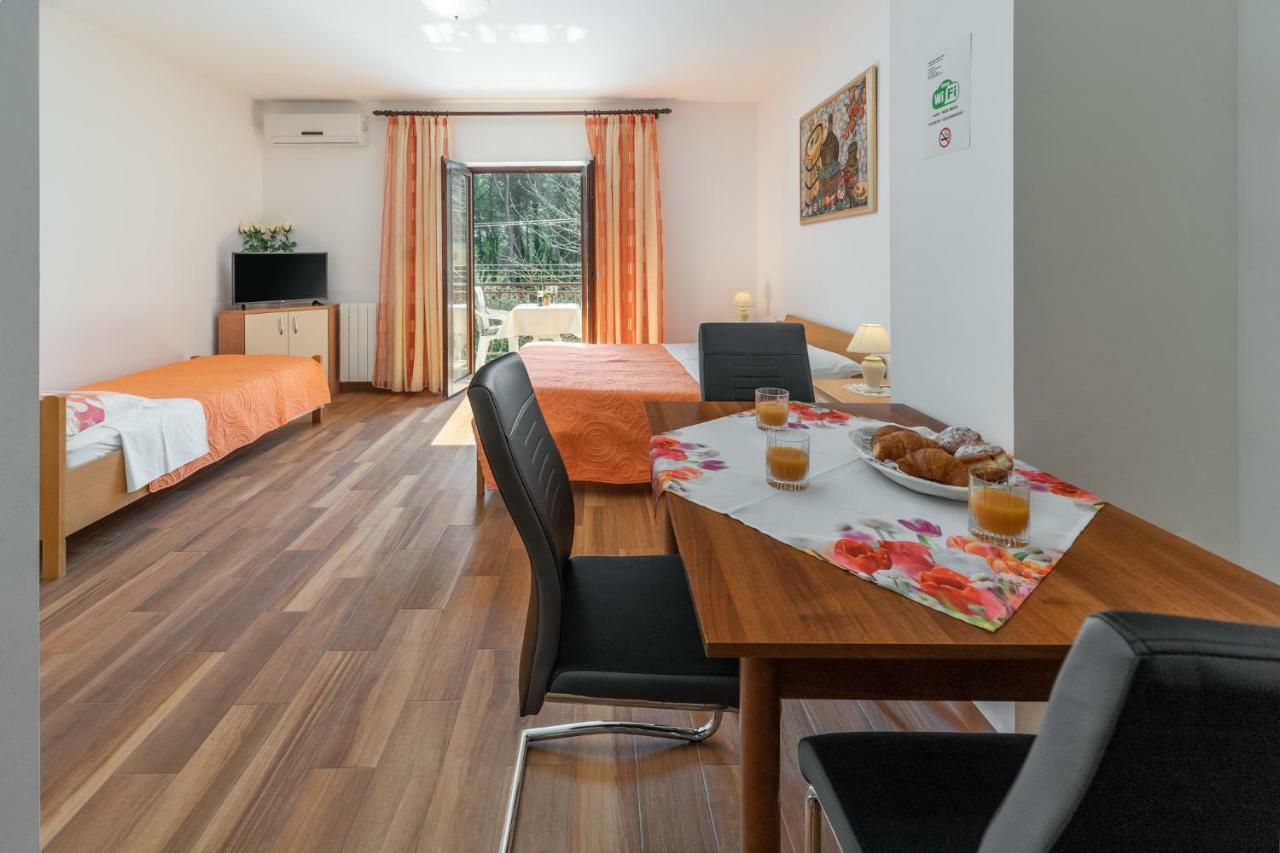 Apartments Prekalj Porec Ngoại thất bức ảnh